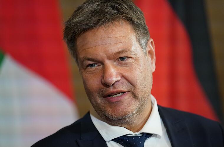 Habeck: Entlastungen für Stromkunden spätestens im Januar