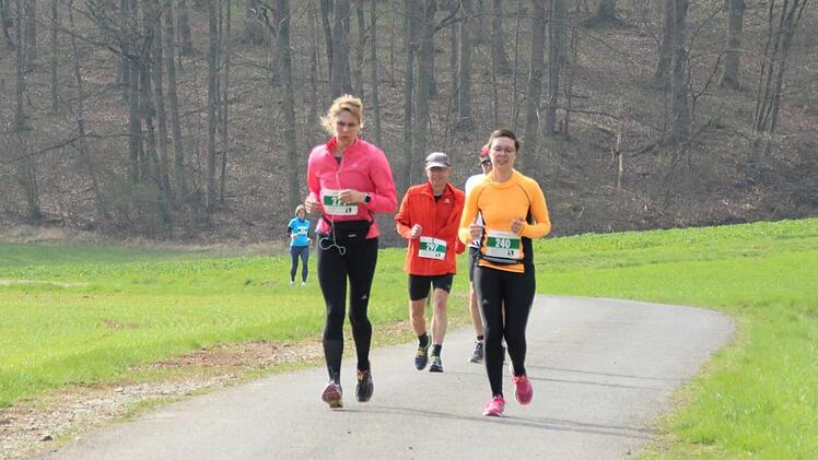 Weitere Impressionen vom Saaletal-Marathon. Foto: Pia Schmitt