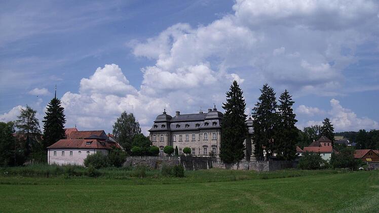 Burgwindheims Wahrzeichen: das SchlossFoto: Schreiber