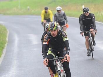 Ein Auf und Ab der Extreme wartet auf die Radsportler bei "Rhön300". Foto: Jürgen Schmitt