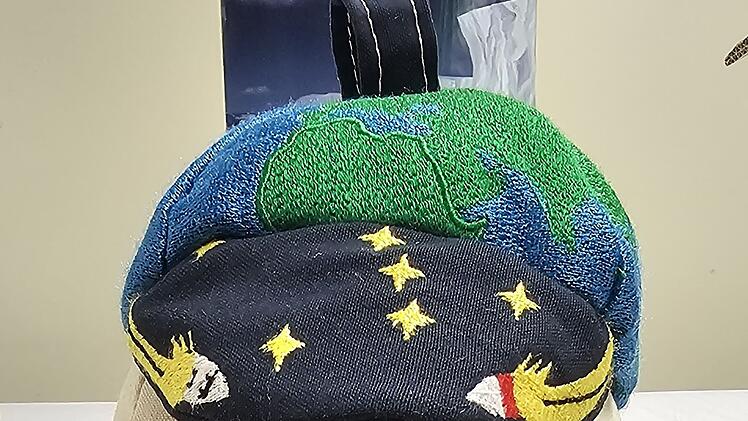 Das Schwerelosigkeits-Maskottchen "Rise"