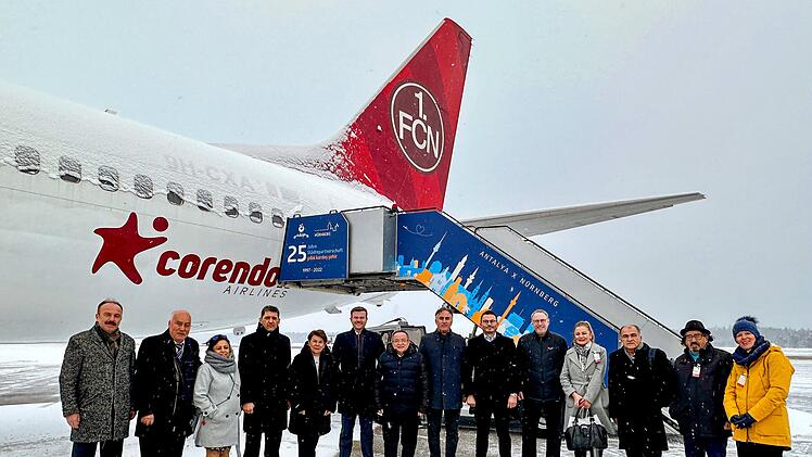 Flughafen Nürnberg: Besondere Ehrung für 25 Jahre Städtepartnerschaft mit Antalya
