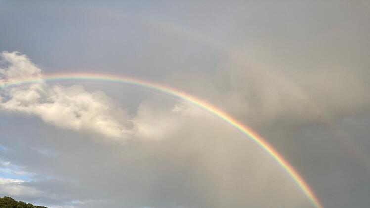 Regenbogen &uuml;ber dem Petersberg