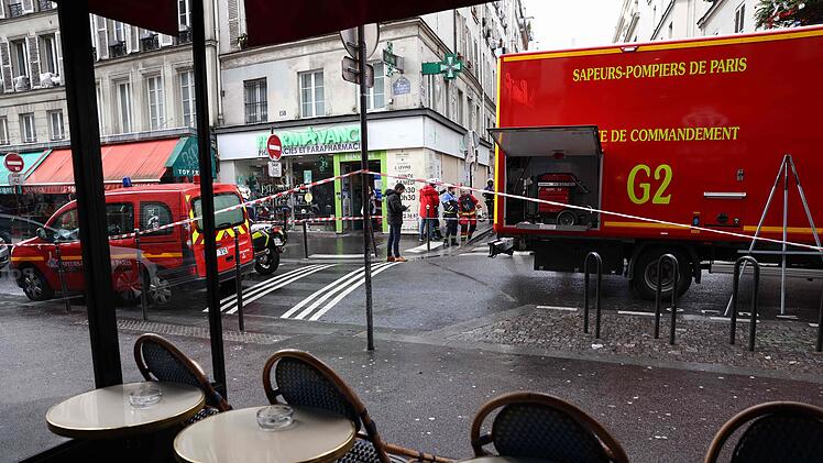 Sch&uuml;sse in Paris - mehrere Tote