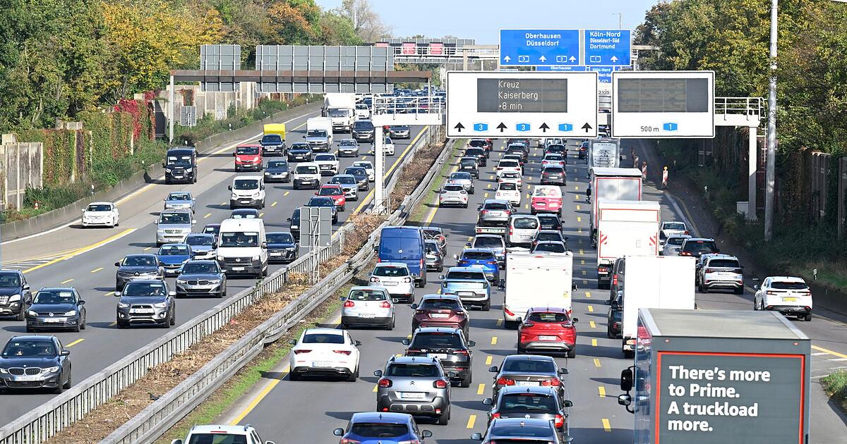 Deutsche-standen-auf-der-Autobahn-l-nger-im-Stau