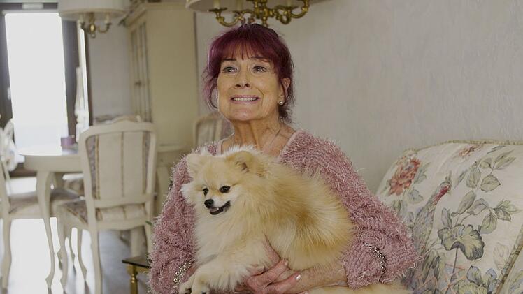 Mit 85 Jahren muss Vanessa hinzuverdienen, denn: "Mit der Rente, das klappt nicht ganz."