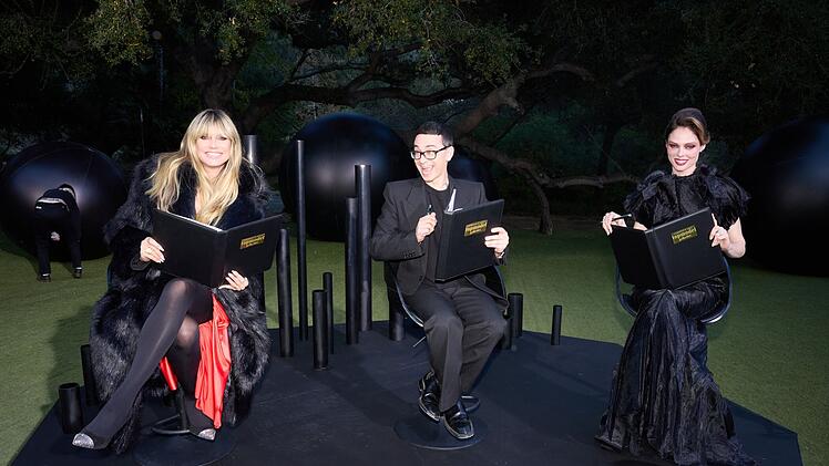 Heidi Klum (links) muss zwischen Designer Christian Siriano und Model Coco Rocha schlichten.