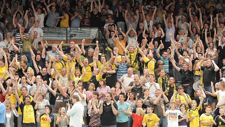 Coburg steht ein großes Handball-Fest bevor: Der Erstligist Eisenach trägt am Mittwoch sein Heimspiel gegen Hamburg in der HUK-Arena aus.  Foto: CT-Archiv/Hagen Lehmann