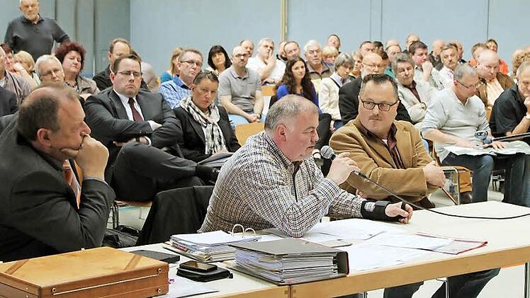 Der ehemalige Lonnerstadter Bürgermeister vertrat die Interessen der angrenzenden Gemeinden. Foto: Andreas Dorsch