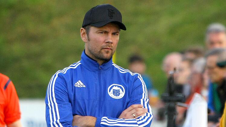 Florian Ascherl, hier noch als Trainer des ATS Kulmbach, ist aber der kommenden Saison Spielertrainer des SCW Obermain. Foto: Archiv/Monika Limmer