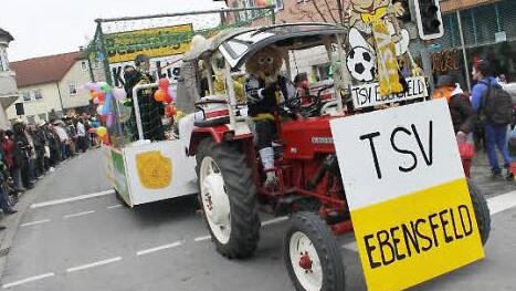 Der TSV Ebensfeld feierte mit seinem Faschingswagen den Aufstieg.