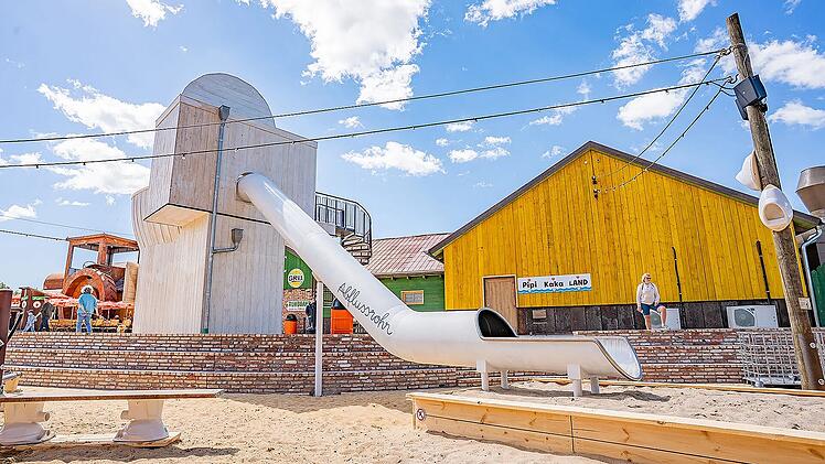 Preisgekr&ouml;nte Attraktion: Neue Klo-Rutsche in Karls Erlebnis-Dorf Loxstedt