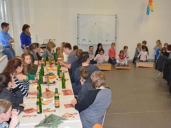 In einer Feierstunde wurde das Engagement der Schülerlosten für ihre Mitschüler gewürdigt. Foto: Björn Hein