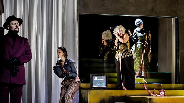 Szene aus "Alcina". Händels Oper feiert am Sonntag Premiere am Landestheater als Coburger Erstaufführung.Foto: Sylvain Guillot