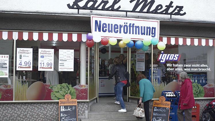 Der Laden hat jetzt geöffnet  Foto: Ehling