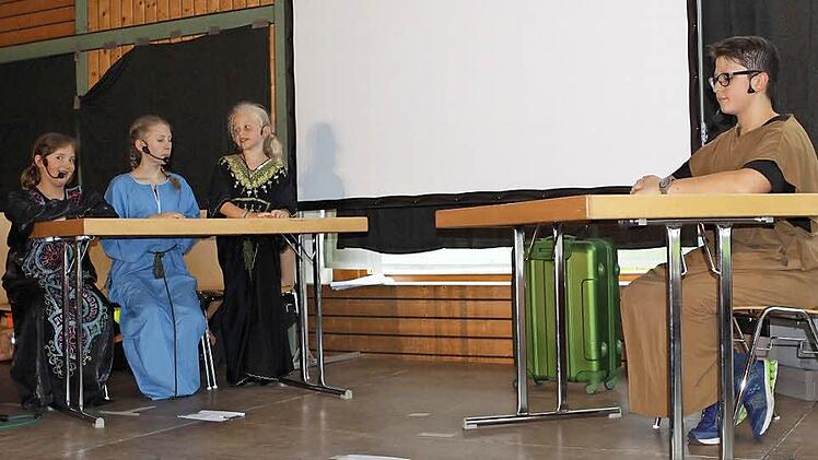 Die Kinder schlüpften in unterschiedliche Rollen und testeten ihre schauspielerischen Fähigkeiten.