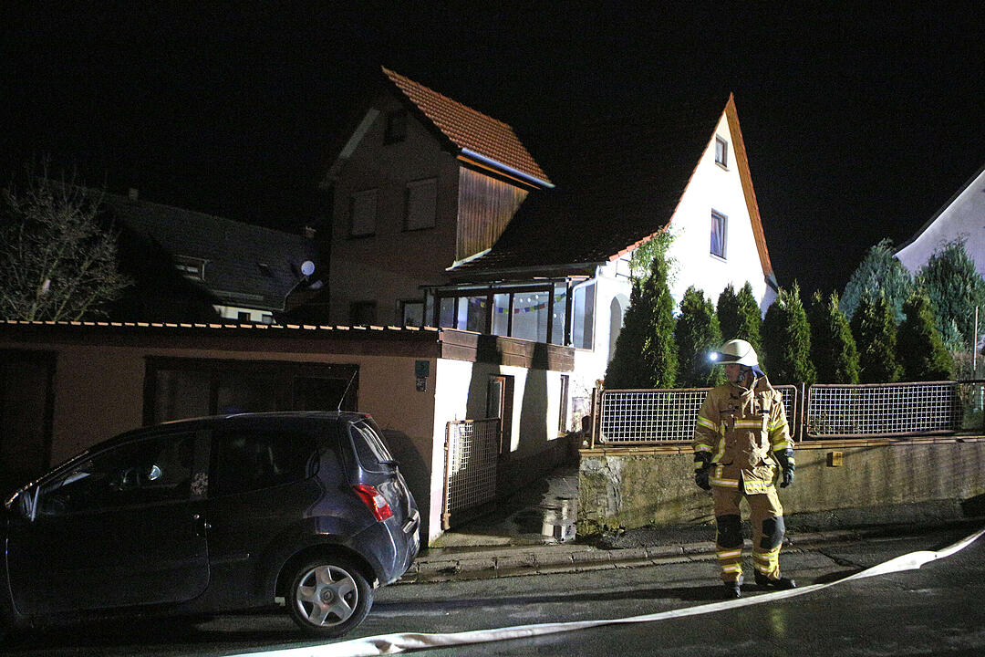 Kreis Coburg: Feuer in Dachstuhl