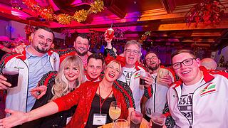 Drei Männerballetts, Musik von DJ Asti und vieles mehr gab es beim Weiberfasching!