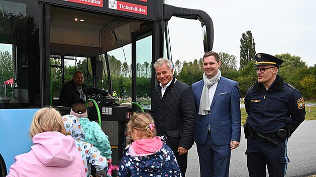 Bamberger Grundschüler lernen bei Verkehrs-Training Gefahren einzuschätzen