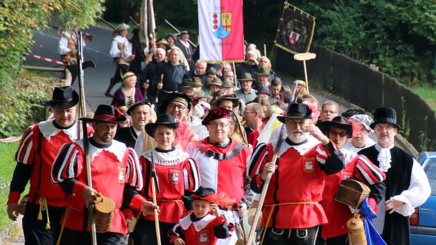 Historischer Umzug am Altstadtfest Seßlach.  Foto: Carolin Franz