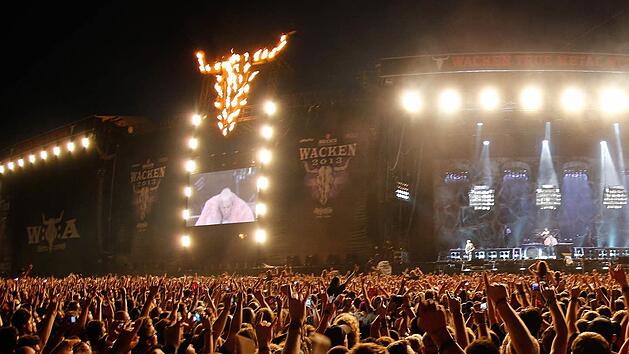 Diese Jahr feiert das "Wacken Open Air"-Festival sein 30-j&auml;hriges Jubil&auml;um. Symbolfoto: Axel Heimken/dpa