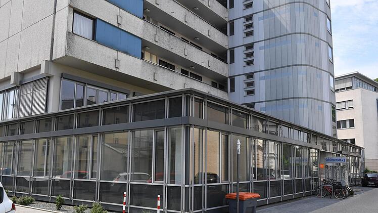 Gebetsräume in einem früheren Bürogebäude? Das Heroldhaus in der Ottostraße im Hain.  Ronald Rinklef