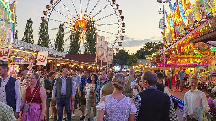 Riesenrad am Gäubodenvolksfest in Straubing