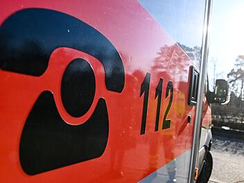 Frau aus Schwaben ruft Dutzend Mal mutma&szlig;lich grundlos den Notruf