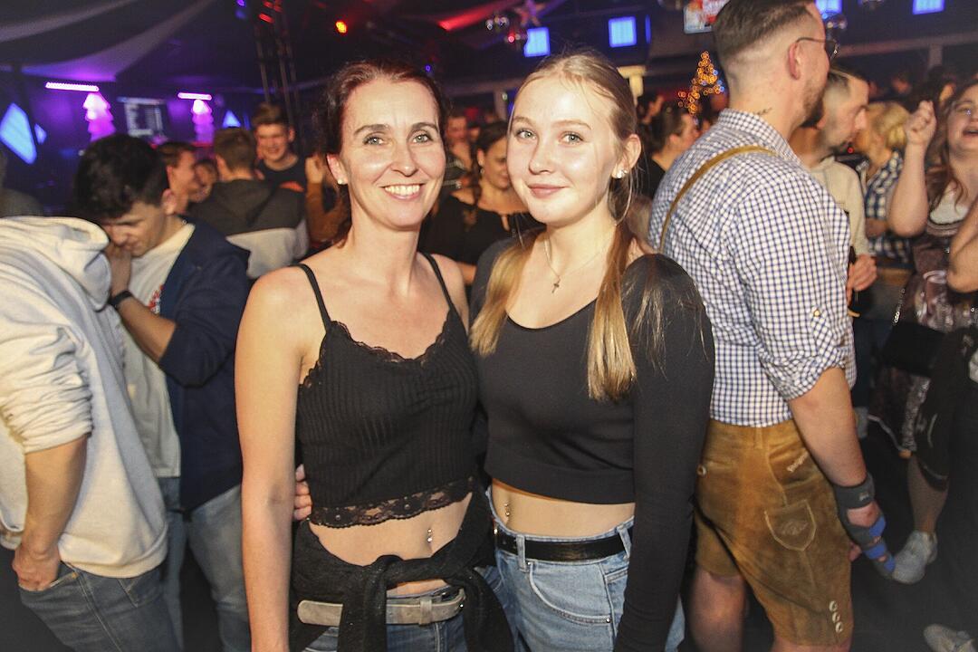 Die Kultband live im MCT