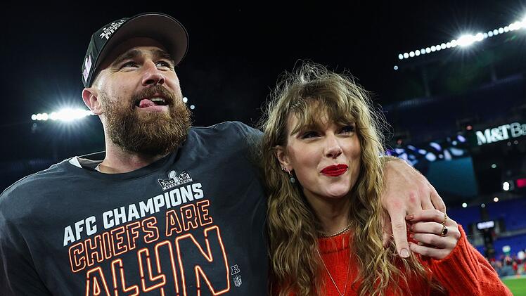 Travis Kelce und Taylor Swift sind seit zwei Jahren ein Paar.