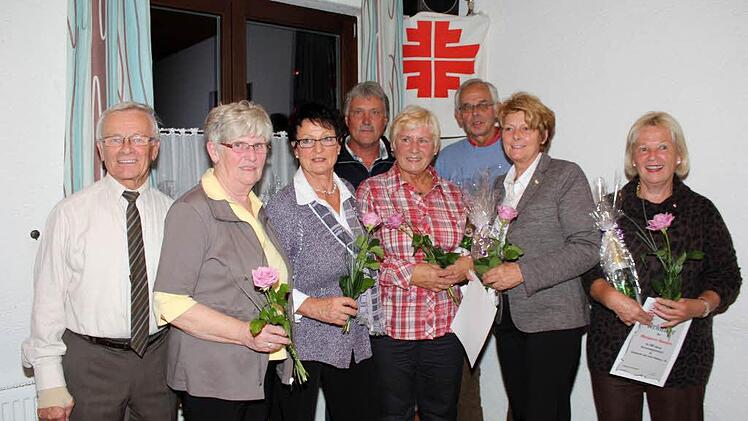 Wurden für 40 Jahre Mitgliedschaft geehrt: von links Helmut Liebkopf, Brigitte Halter, Hannelore Franke, Jürgen Walter, Ingrid Abicht, Gerhard Stammberger, Gisela Ebert und Margarete Wachter.