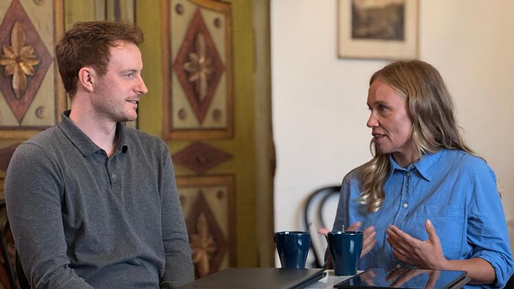 Wie l&auml;sst sich das Gl&uuml;ck messen? Um das heraus zu finden trifft Meri Koivisto den Freiburger Gl&uuml;cksforscher Timon Renz.