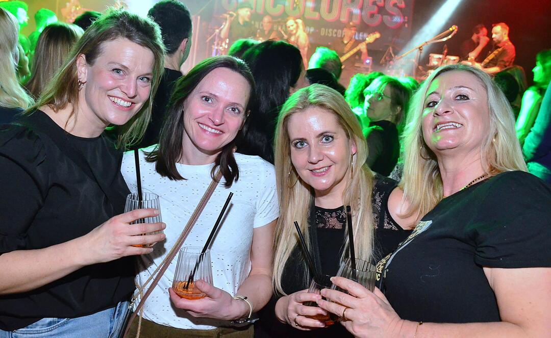 Live on Stage &ndash; die CHICOLORES!