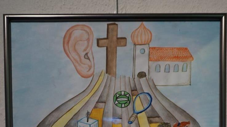 Suche nach dem zwölfjährigen Jesus im Tempel von Ruth Röder aus Wüstensachsen.Maria und Josef suchen Jesus mittels Mobiltelefon: "Auch heute findest Du Jesus nicht im PC, beim Shoppen, Sport, neue Medien, Genussmitteln etc. sondern in der Stille, dem Gebet und dem Gottesdienst." Marion Eckert