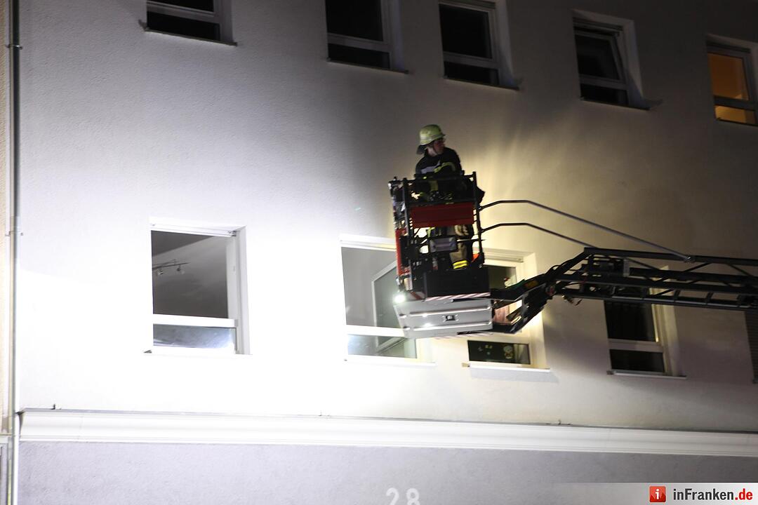 Ansbach: Explosion in Mehrfamilienhaus