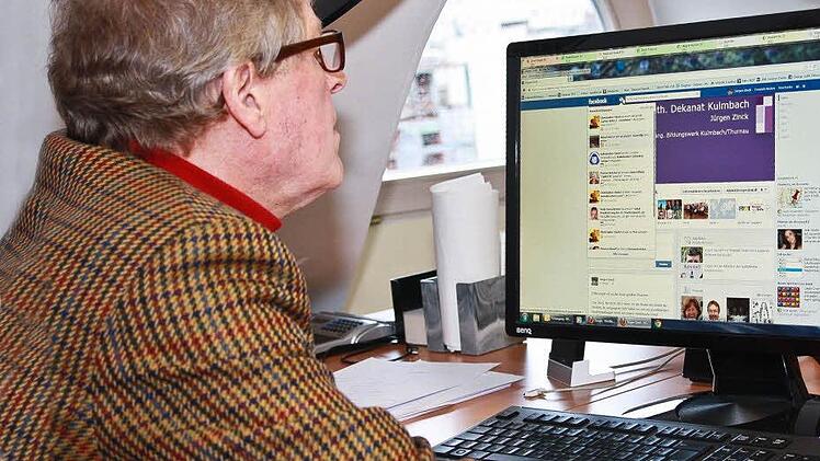 Auch die Kirchen setzen auf moderne Medien. Das evangelische Dekanat Kulmbach hat sogar eine Facebook-Seite - und bisher gute Erfahrungen gemacht. Foto: Katrin Geyer
