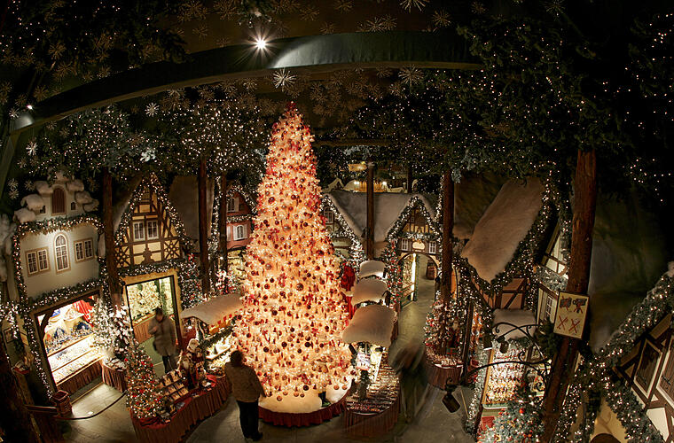 "flair" fürth: neues einkaufszentrum gibt weitere geschäfte und marken Insolvenz abgewendet: Fränkischer Weihnachtsschmuck-Händler Käthe