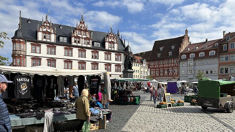 Traditioneller Coburger Zwiebelmarkt findet bald statt - Kleidung, Kunsthandwerk und Co.