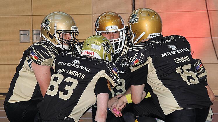 Sogar American Football wird in der Mehrzweckhalle gespielt. Foto: Dieter Britz