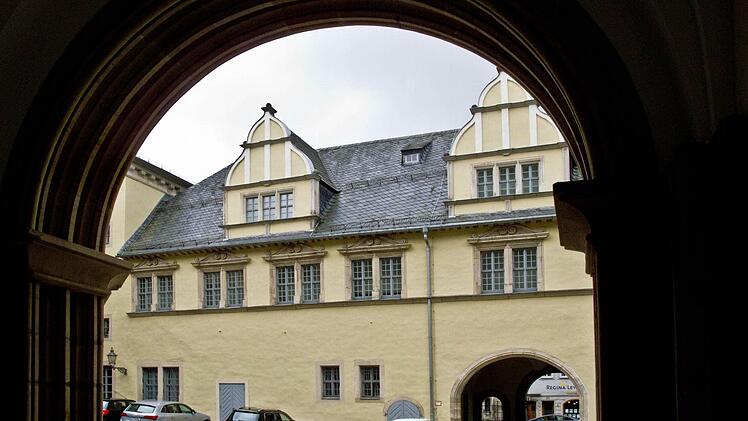 So sieht der Blick in den Innenhof der Ehrenburg heute aus.Foto: Jochen Berger