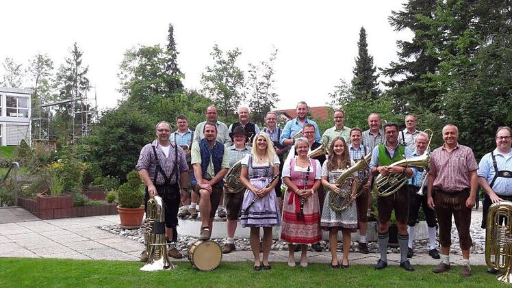 Die  Rhöner Rebellen spielen am Sonntag, 9. September, beim  Music & more beim Musikverein Haard. Foto: Gudrun Bötsch