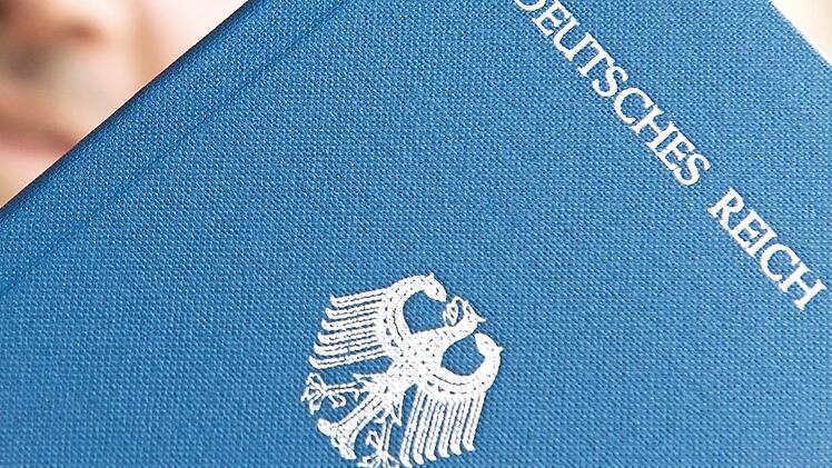 In Coburg haben sich 55 Reichsbürger in einer Schule getroffen.