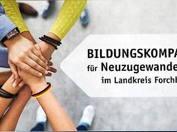 Der Bildungskompass soll Neuankömmlingen die Orientierung erleichtern.  Foto: Josef Hofbauer