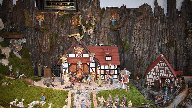 Die Krippen des Krippenweges wurden alle detailgetreu von Privatpersonen zusammengestellt. Foto: Petra Malbrich
