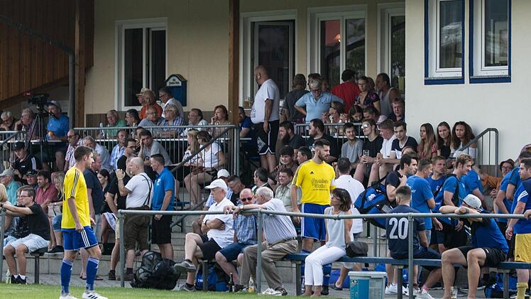 Das Kirchweihspiel war gut besucht.