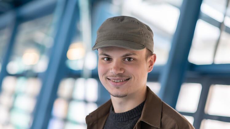 Uniklinik Erlangen: Neue Therapie für Colitis ulcerosa - erster Patient behandelt