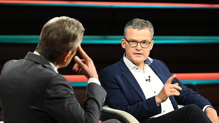 CDU-Politiker Roderich Kiesewetter stellte im Gespr&auml;ch mit dem ZDF-Moderator klar, dass die deutsche Bundesregierung felsenfest an der Seite der Ukraine stehe.