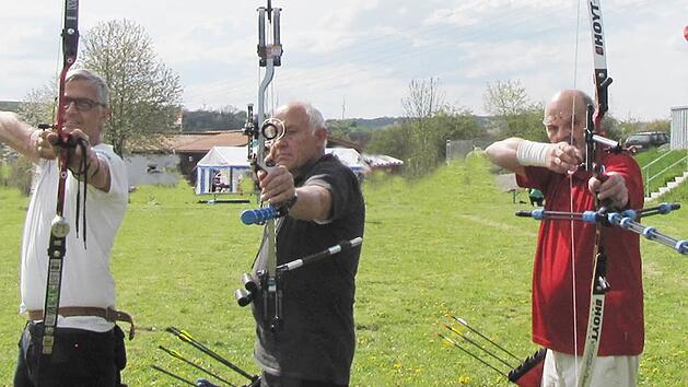 Titel gingen unter anderem an, von links: Joachim Metz, Karl-Heinz Dallner und Bernd Heim  Fotos: privat