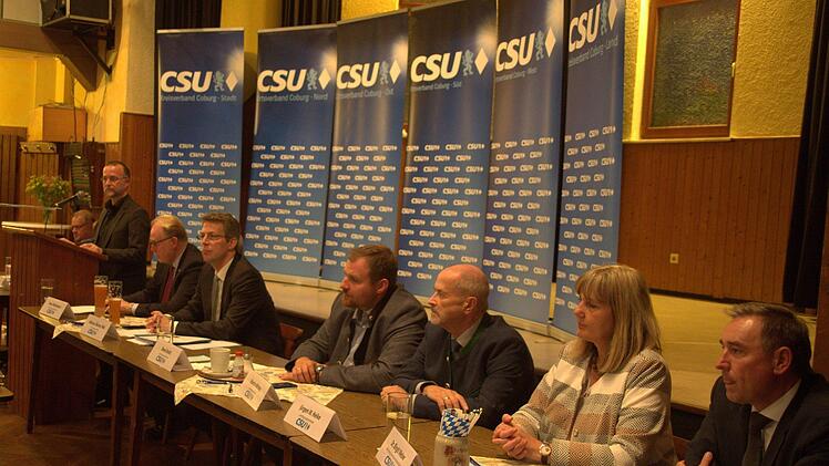 René Boldt spricht bei der Versammlung der CSU Coburg Foto: Bettina Knauth