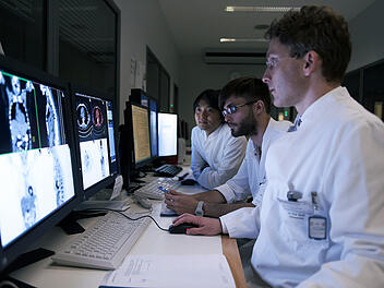 Focus-&Auml;rzteliste 2026: Uniklinik W&uuml;rzburg in 50 Fachbereichen empfohlen